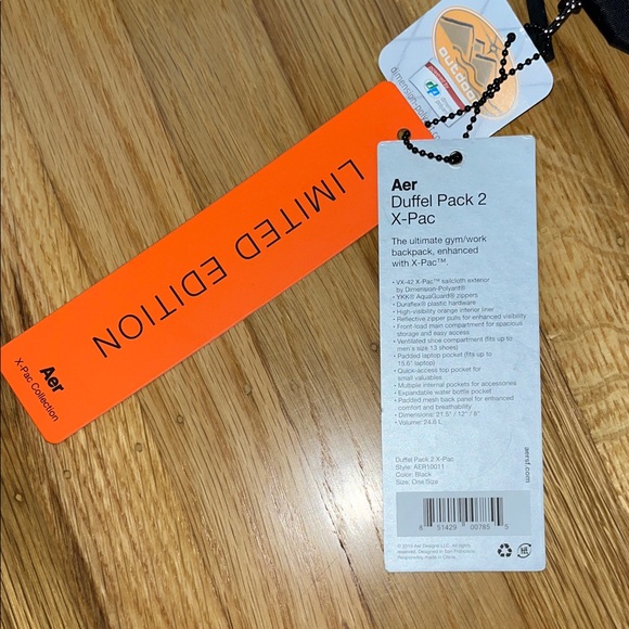 Limited Edition: Aer Black Duffel Pack 2 X-Pac - Picture 4 of 4